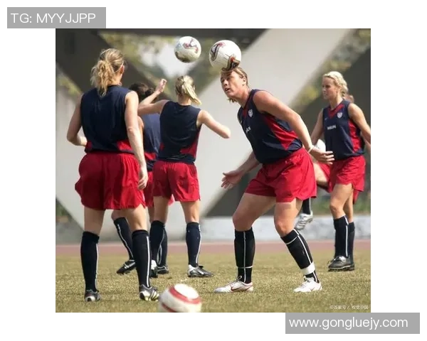 以足球高级感球星为核心展现绿茵场上独特魅力与非凡风采